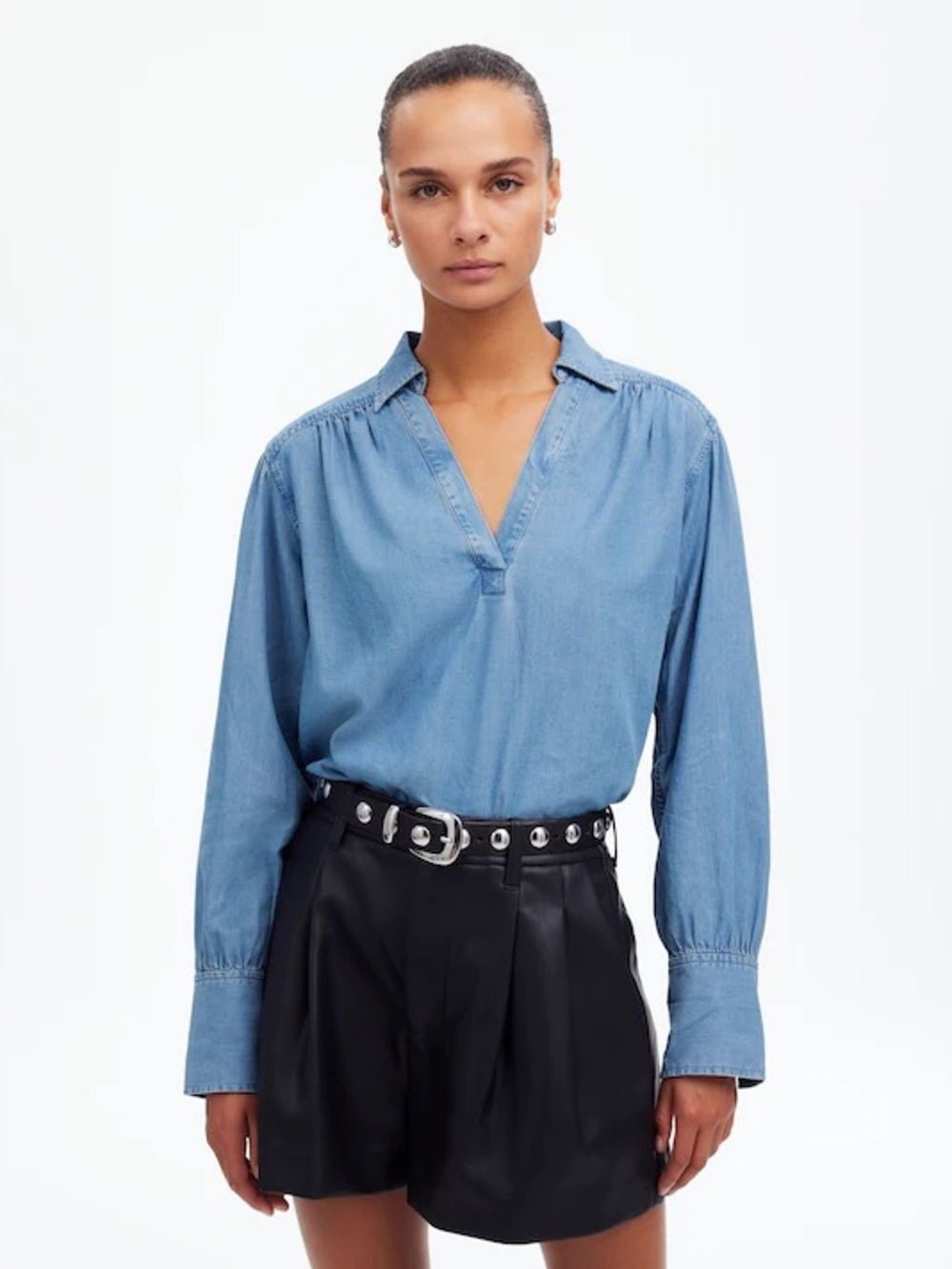 Madewell Chambray Easy Y-Neck Button-Up Shirt | Ritch Wash | XS